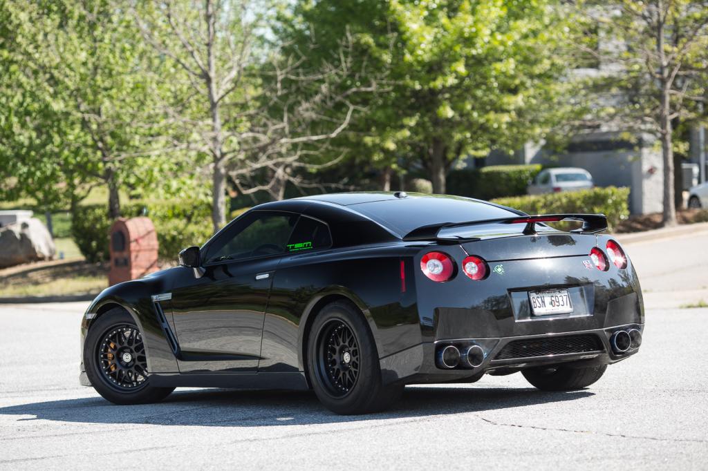 Nissan gtr alpha 12