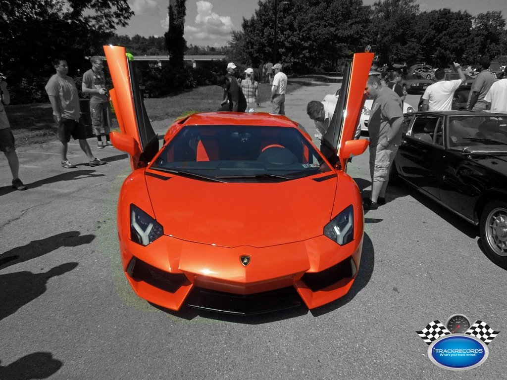 Click image for larger version

Name:	Lamborghini Aventador LP-700.jpg
Views:	85
Size:	417.4 KB
ID:	242763