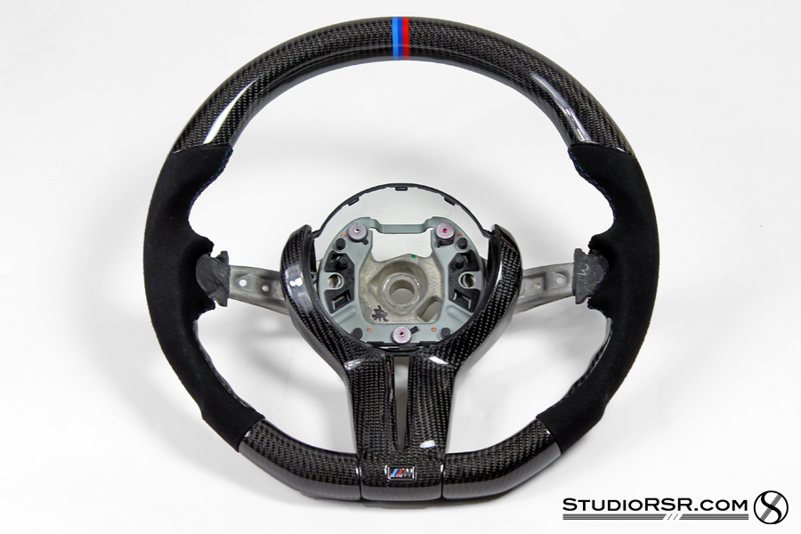 Name:  F80-M3-Carbon-Fiber-steering-wheel-1_zps7aqy1kan.png
Views: 1060
Size:  460.0 KB