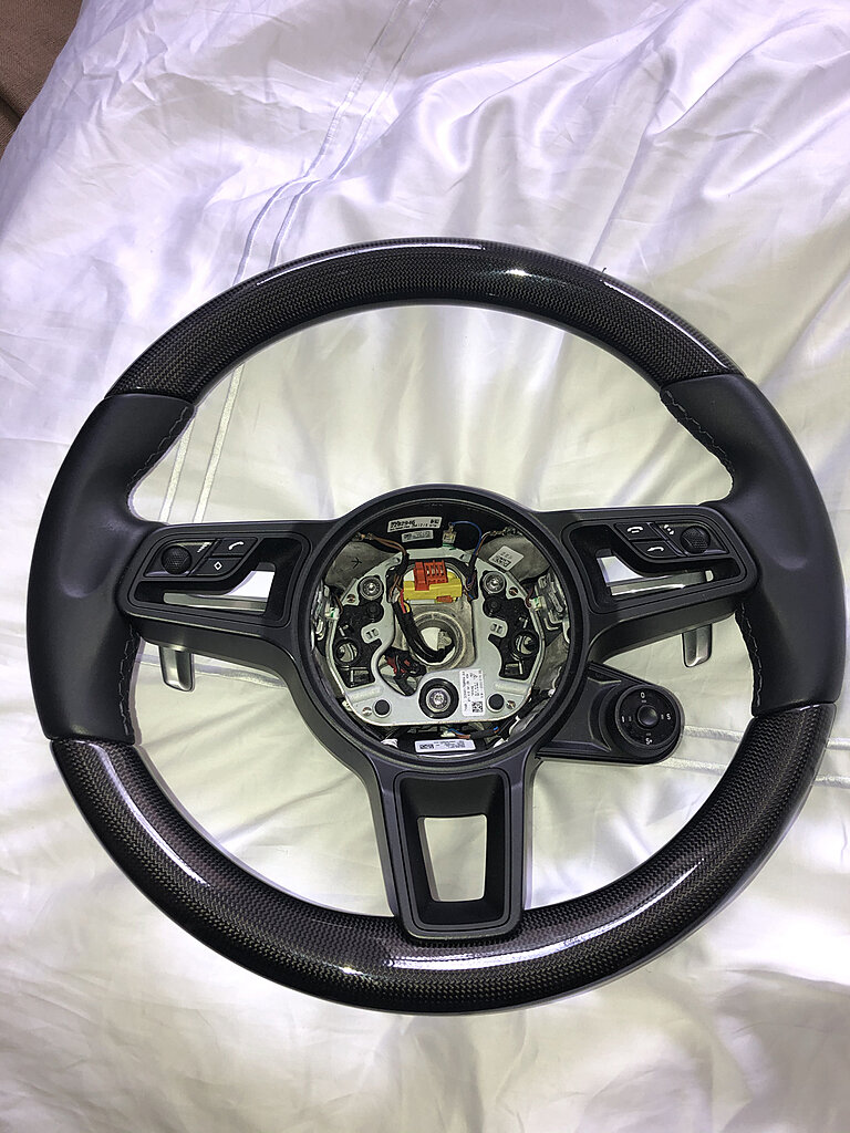 991.2 Carbon Fiber steering wheel 997 987 981 - 6SpeedOnline - Porsche