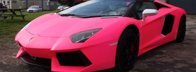 Richard Hammond Takes Terminally Ill Girl For Ride in a Pink Lambo