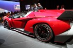 Lamborghini Veneno Roadster Sends Sonic Blast through 2014 International CES