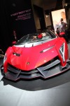 Lamborghini Veneno Roadster Sends Sonic Blast through 2014 International CES