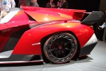 Lamborghini Veneno Roadster Sends Sonic Blast through 2014 International CES