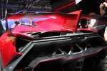 Lamborghini Veneno Roadster Sends Sonic Blast through 2014 International CES