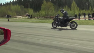 Watch a Hayabusa Smoke a Ferrari 458 Italia