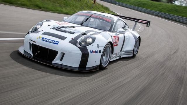 Fulfill Your Racing Dreams with the 911 GT3 R