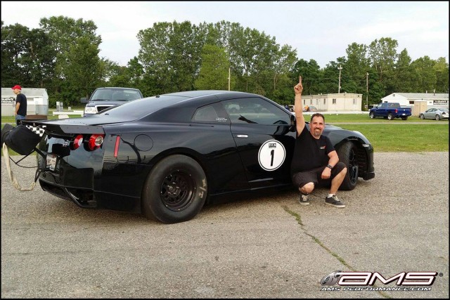 2000-hp-nissan-gt-r-alpha-omega-sets-new-quarter-mile-world-record-with-7485s-pass_2