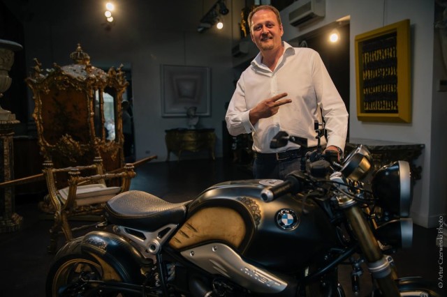 Custom BMW R NineT is a Tattoo Wunderbar