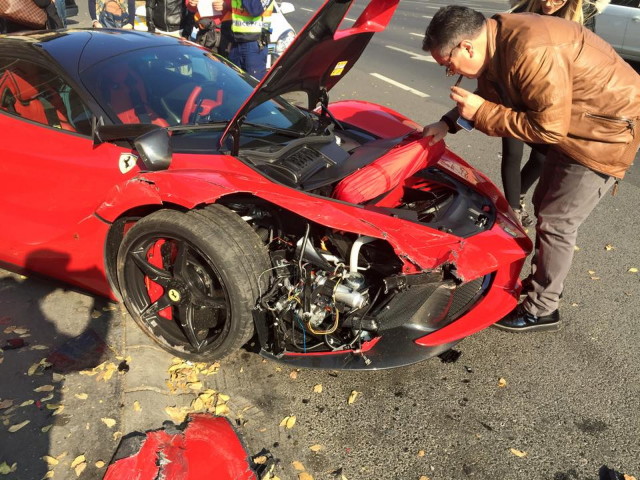 Ferrari LaFerrari crash Budapest Hungari 6