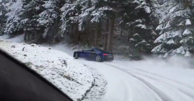 Watch a Lamborghini Huracan Chase a Drifting Audi R8!