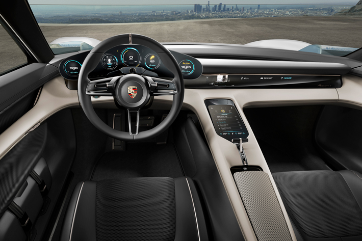 porsche_mission_e_sedan_interior_6speedonline