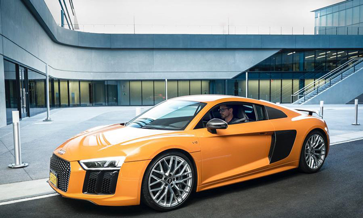 audi-r8-v10-plus-coupe