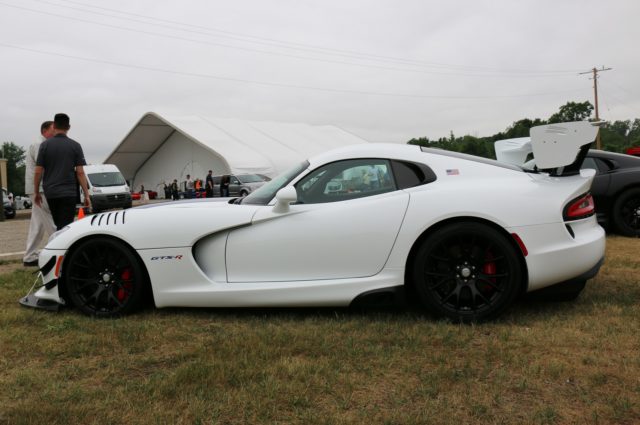 You Missed Your Chance to Buy One of the 25th Anniversary Limited-Edition Dodge Vipers