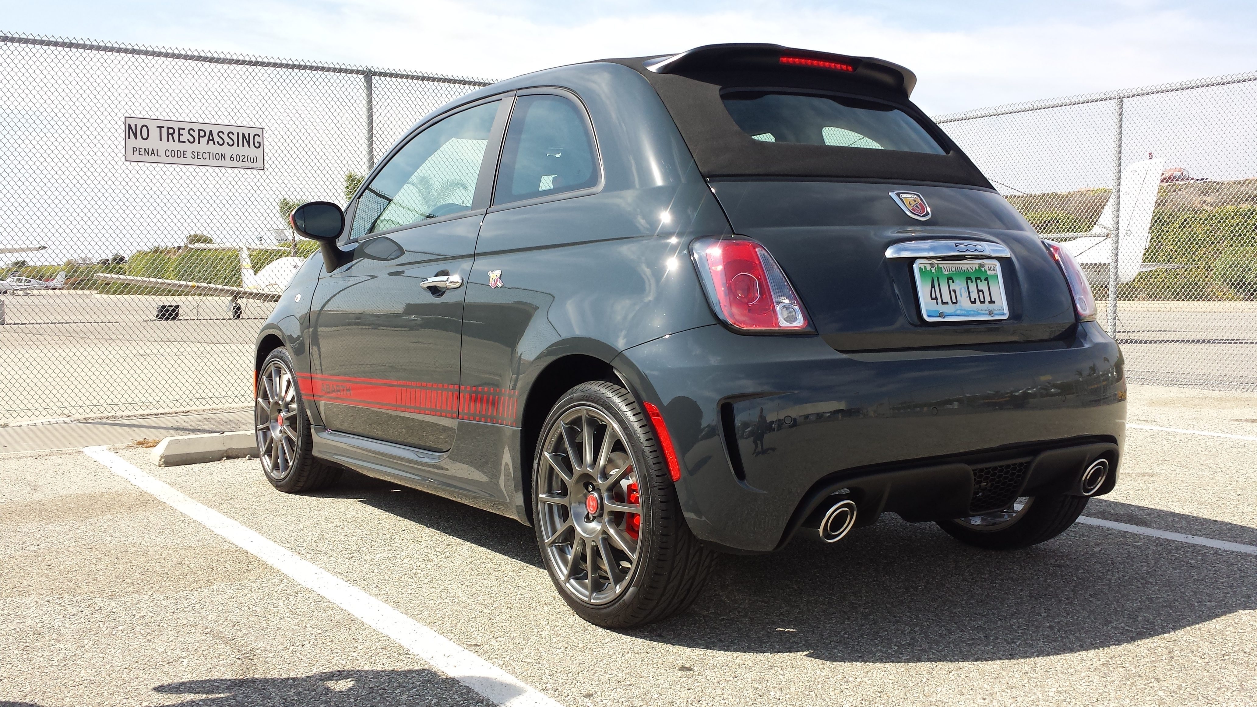 2017 Fiat 500 Abarth: What You Need to Know