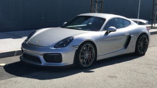 Porsche Cayman GT4