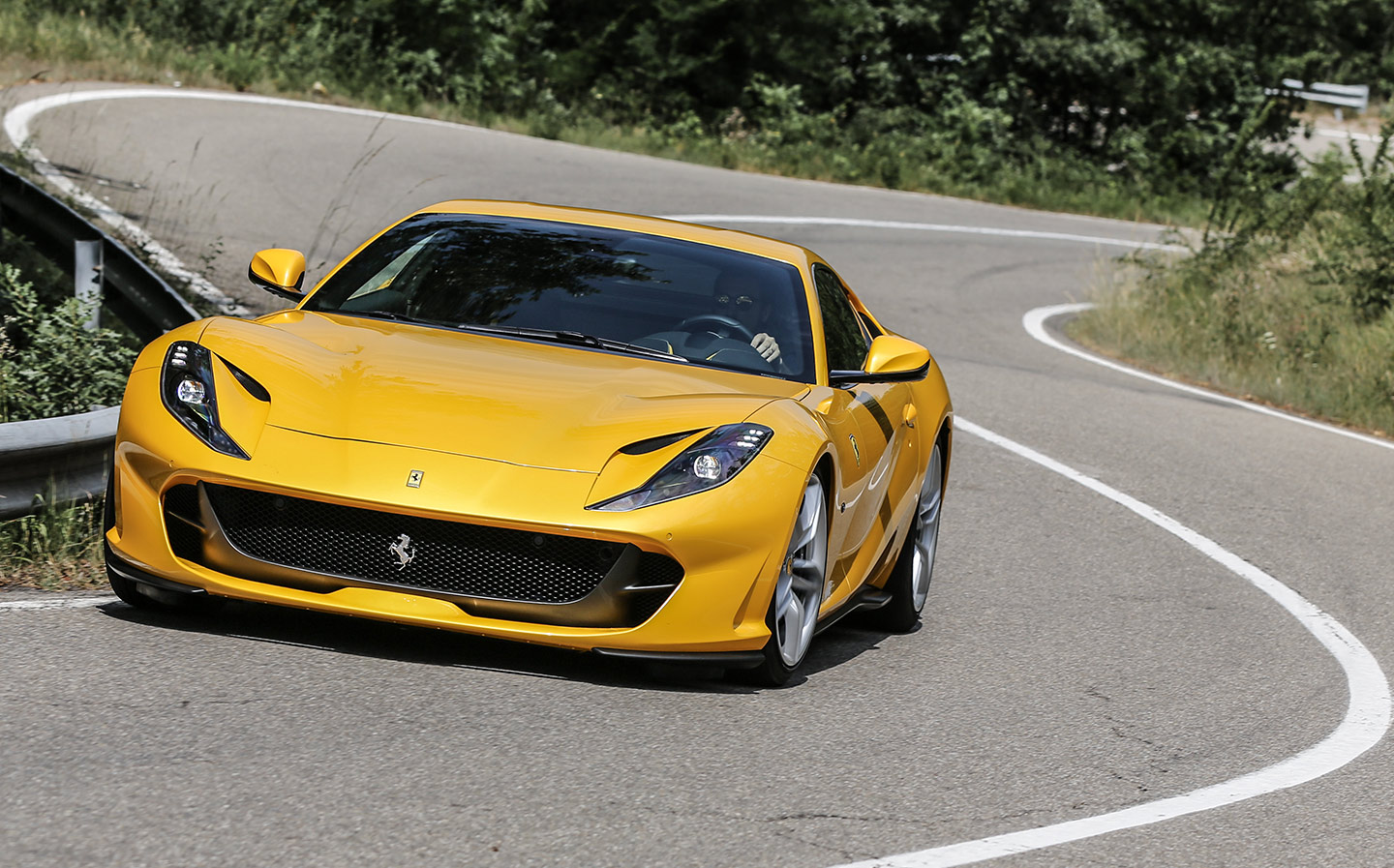 Ferrari 812 Superfast Clarkson (1)