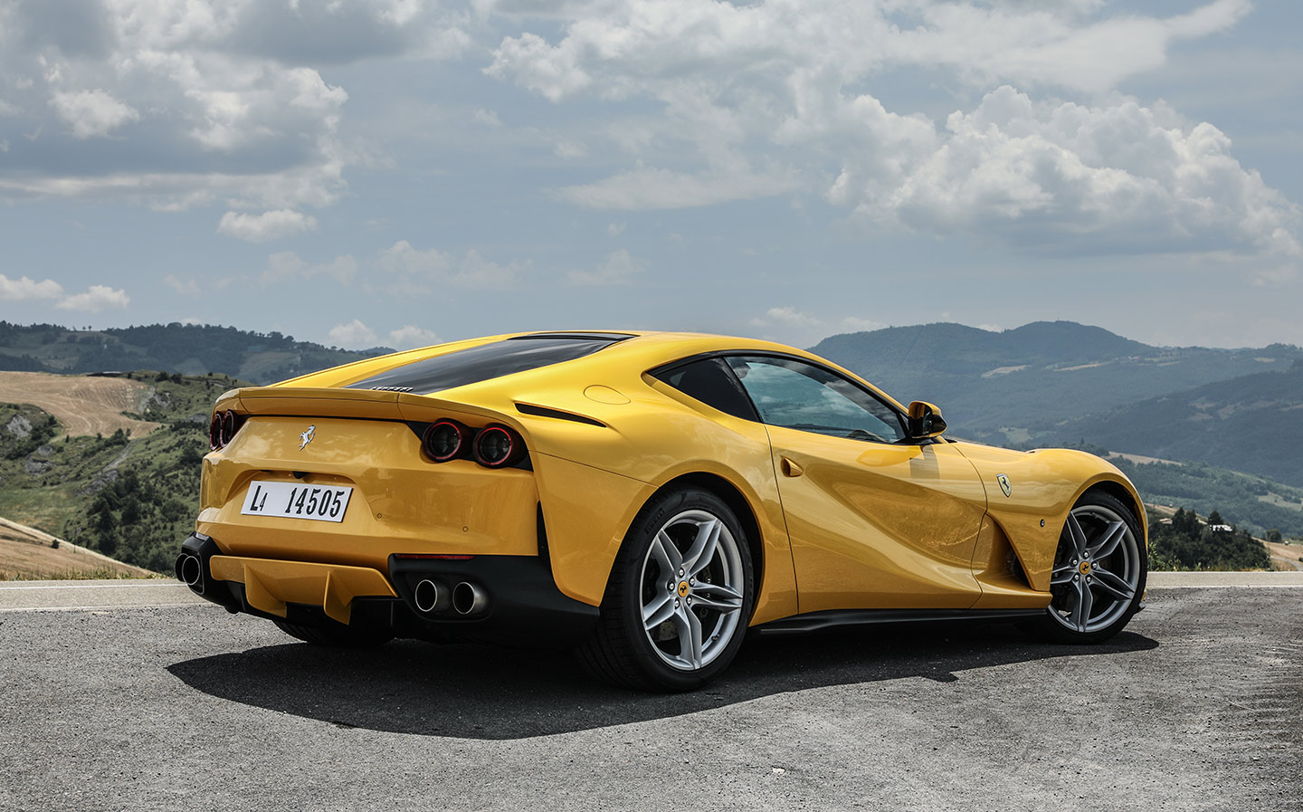 Ferrari 812 Superfast Clarkson (1)