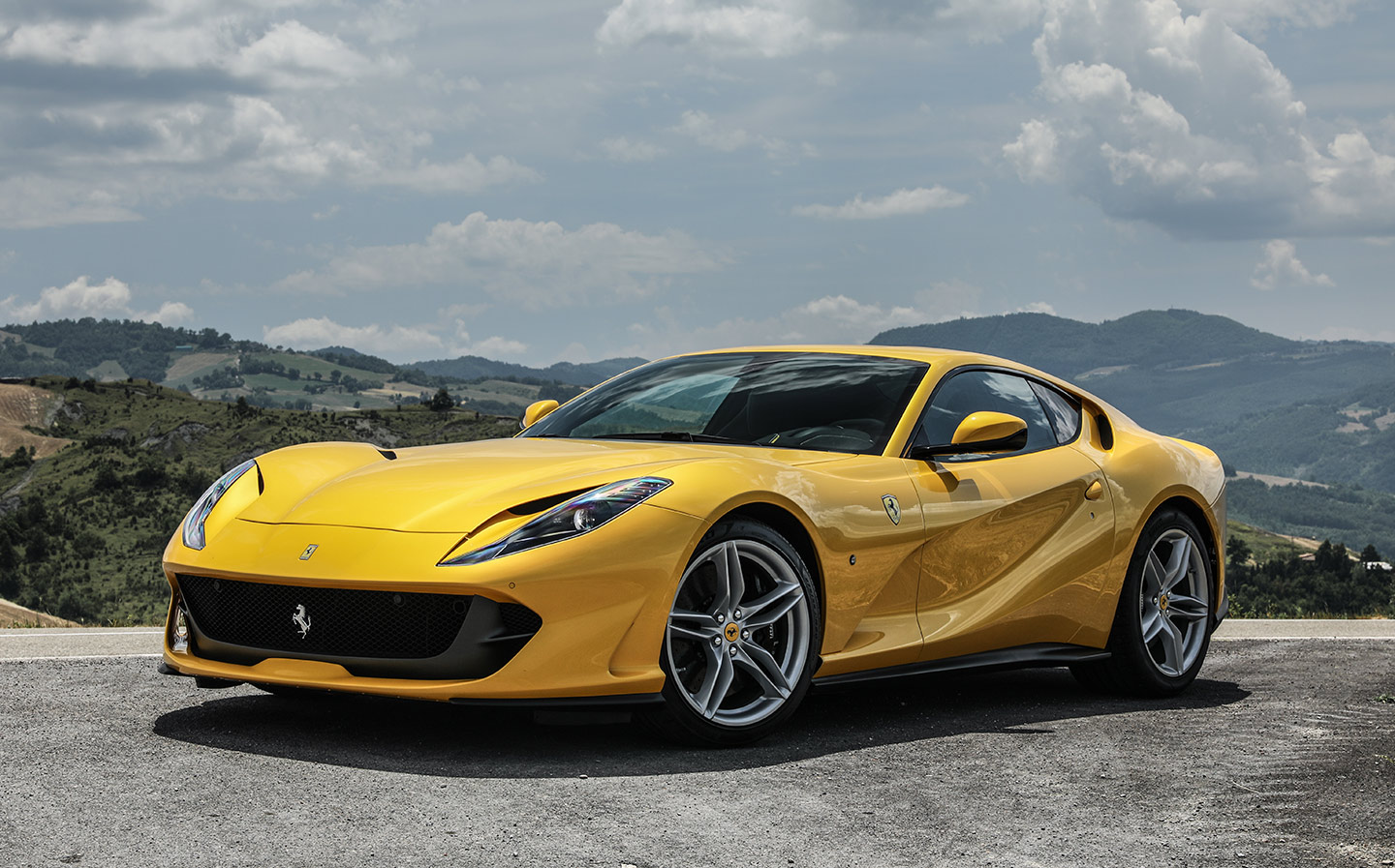 Ferrari 812 Superfast Clarkson (1)