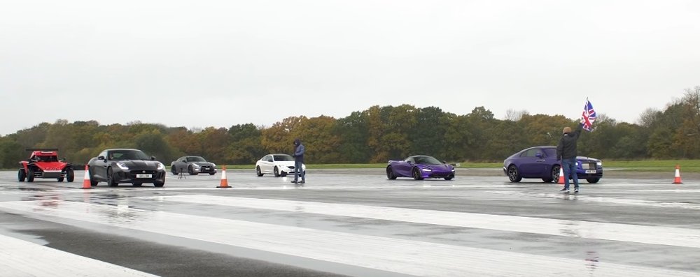 Wraith Versus F-Type