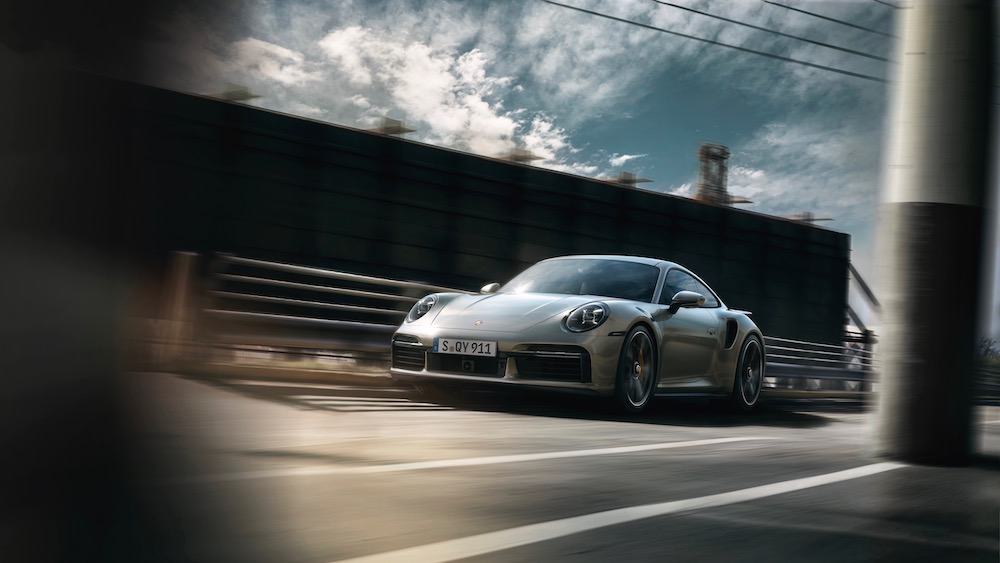 Porsche 911 Turbo S Coupè front angle