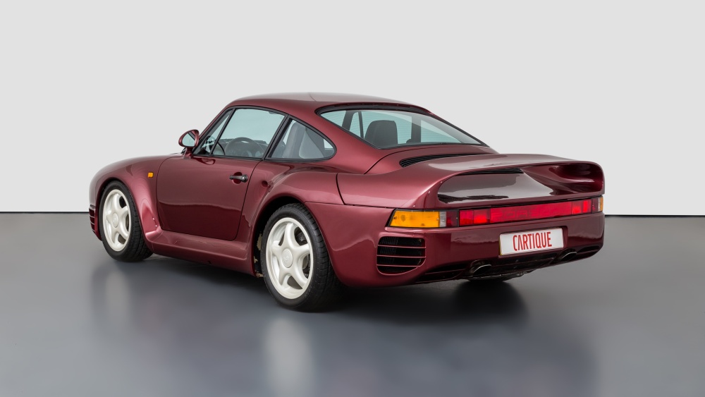 Rare Porsche 959 Prototype Is Quite Alluring