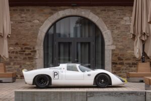 Porsche 907