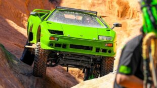 Fake Lamborghini Diablo With Jeep Underpinnings